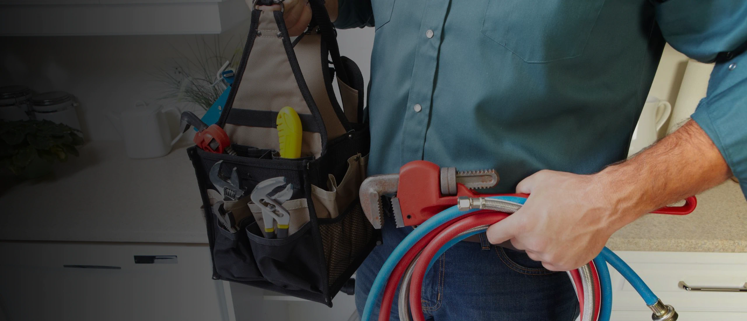 24 7 Leak Detection and plumbing hero 1